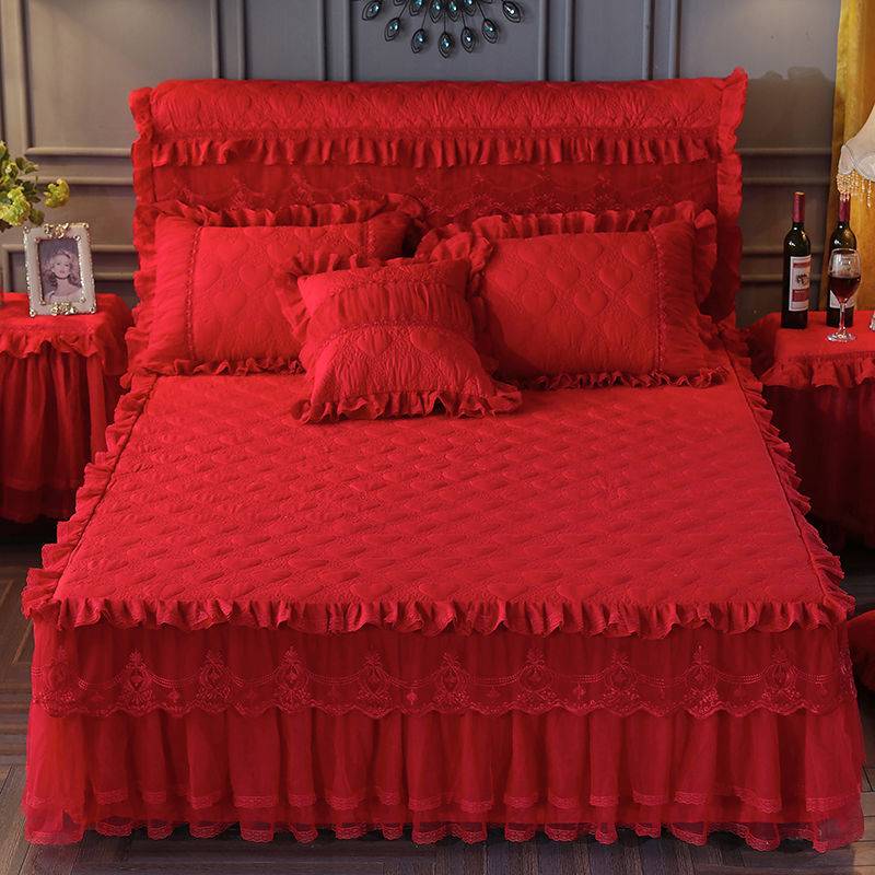 Lace Bed Skirt Red