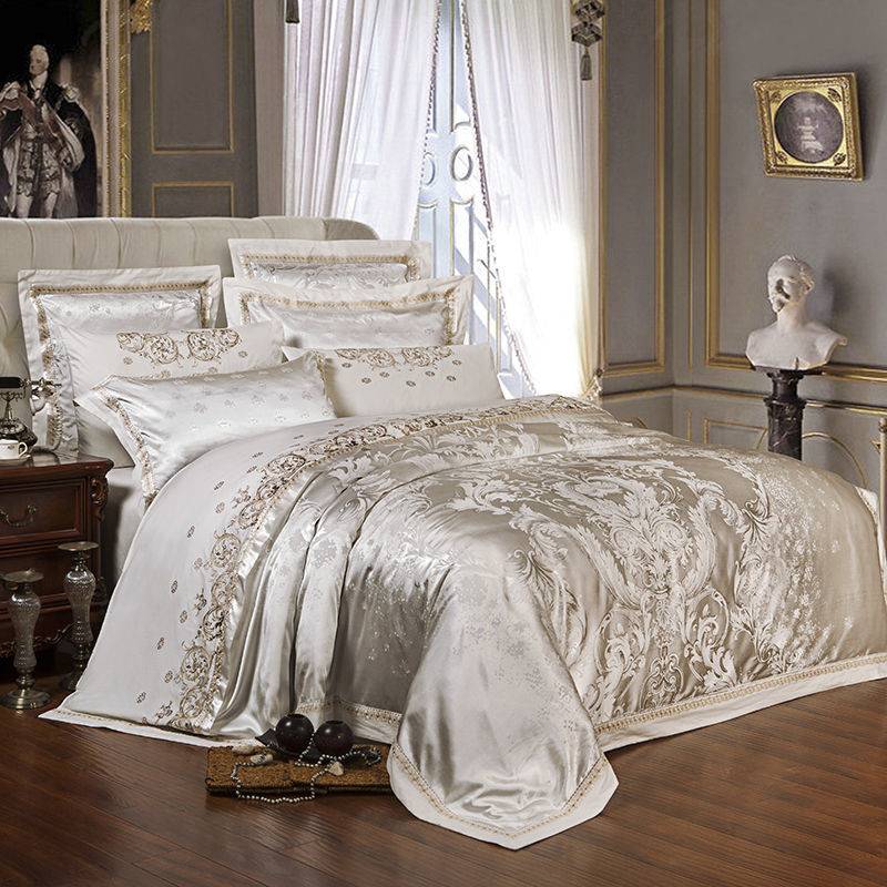 Luxury Embroidered Duvet Cover with Silver Satin Jacquard Luxury Bedding Set