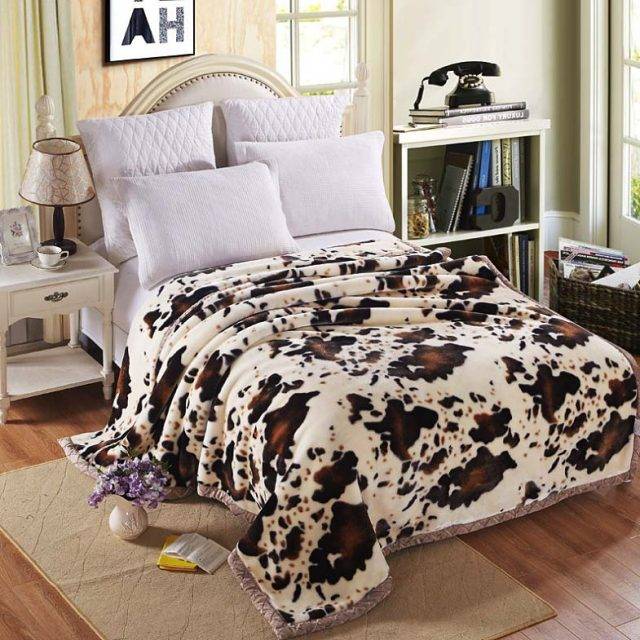 Tiger print discount blanket king size