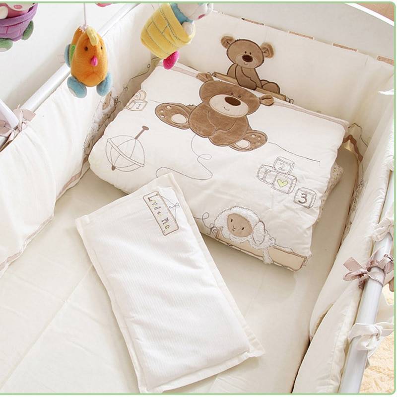 Cute Bear Embroidery Crib Bedding Set
