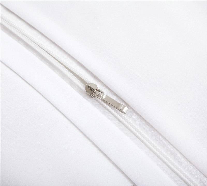 Black or White Duvet Cover Set Pinch Pleat (2 Colors) Black or White Duvet Cover Set Pinch Pleat (2 Colors)