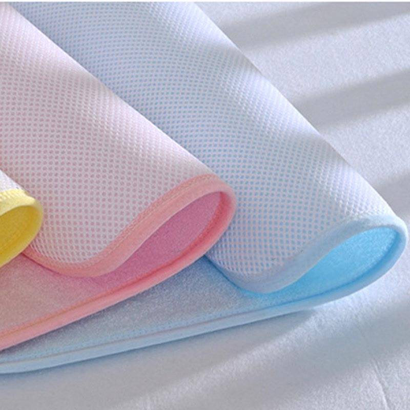 baby bed urine absorbent mat