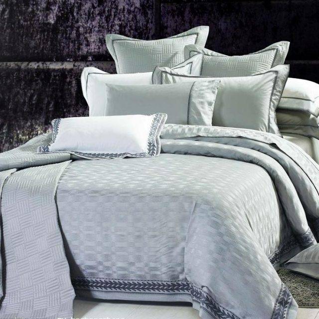 bed linen pillows comforter and mattress