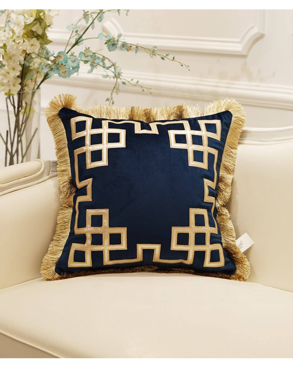 Luxury Embroidered Cushion Covers Velvet Tassels Pillow Case Home Decorative European Sofa Car Throw Pillows Blue Brown