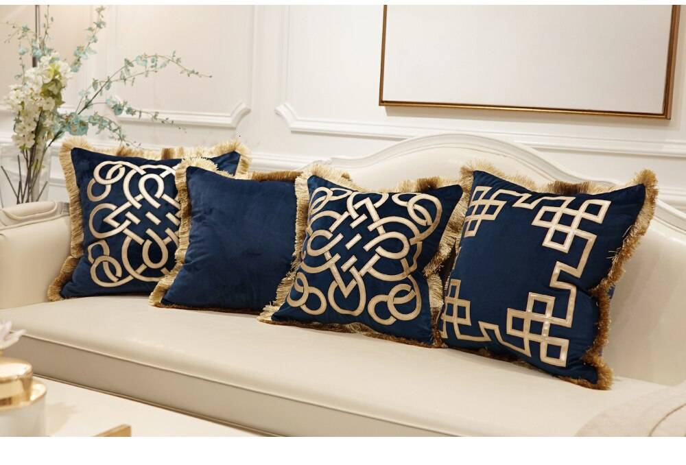 Luxury Embroidered Cushion Covers Velvet Tassels Pillow Case Home Decorative European Sofa Car Throw Pillows Blue Brown