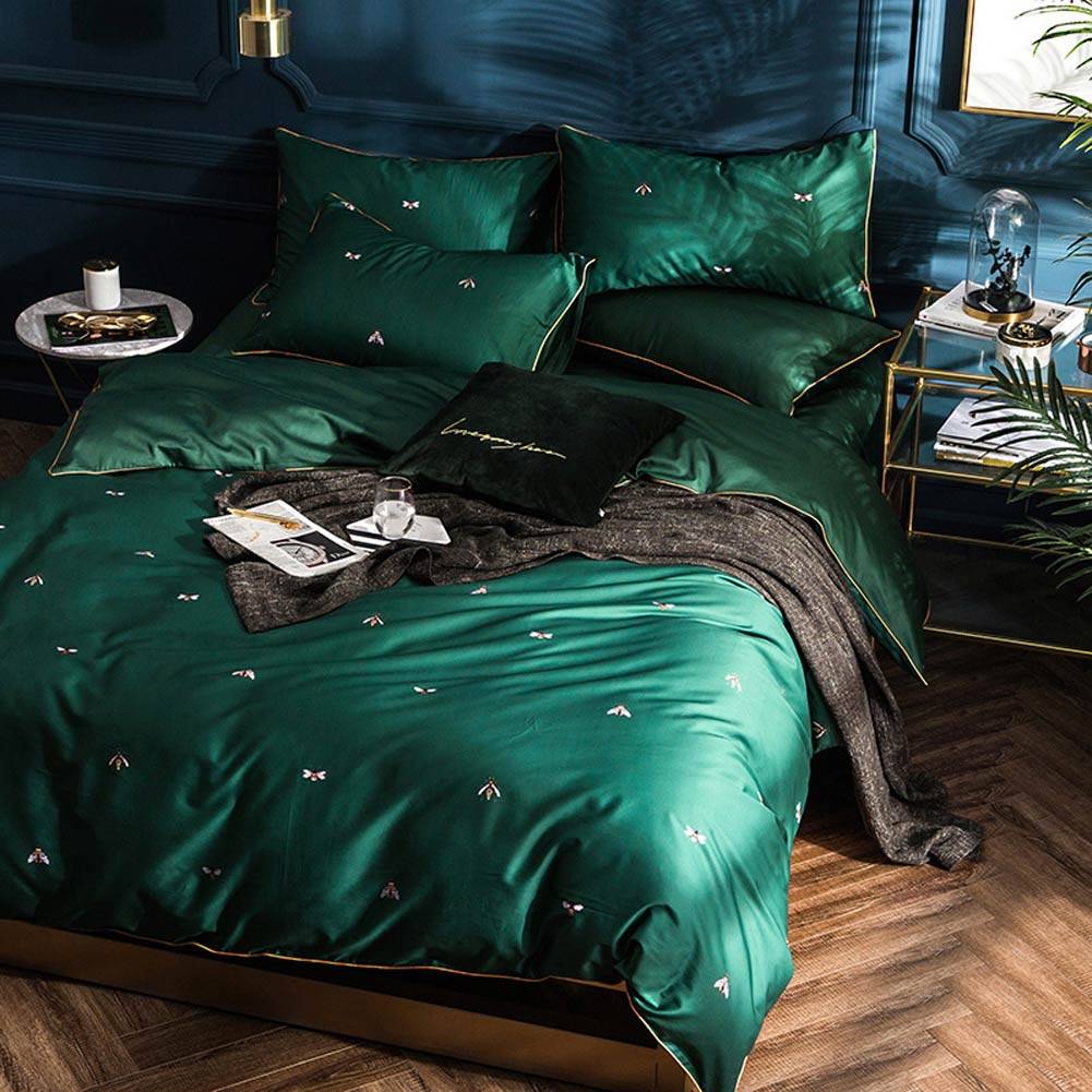 Emerald Green Bedding Set