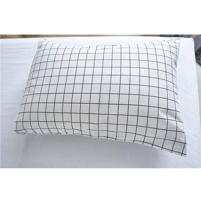 Minimalistic Grid Printed Duvet Cover