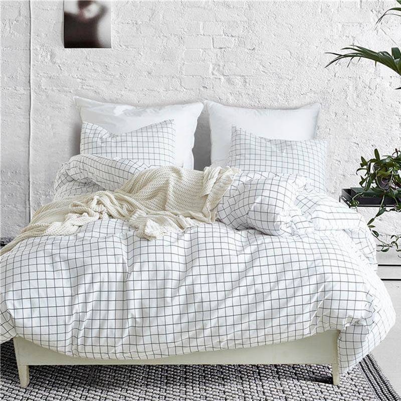Minimalistic Grid Printed Duvet Cover Minimalistic Grid Printed Duvet Cover