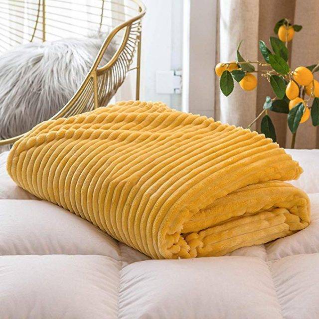 Soft Flannel Throw Blanket Bedding Sets Collection