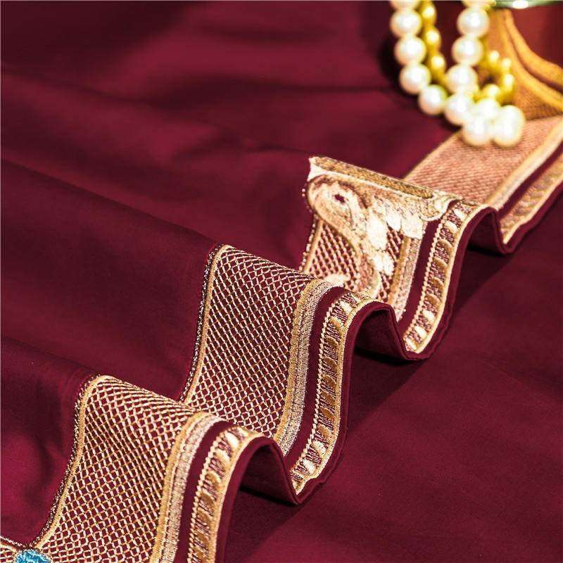 Golden Embroidery Luxury Royal Bedding Set -Premium Egyptian Cotton Golden Embroidery Luxury Royal Bedding Set -Premium Egyptian Cotton
