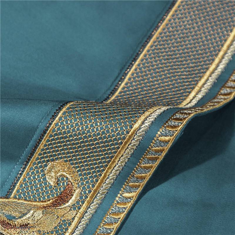 Golden Embroidery Luxury Royal Bedding Set -Premium Egyptian Cotton Golden Embroidery Luxury Royal Bedding Set -Premium Egyptian Cotton
