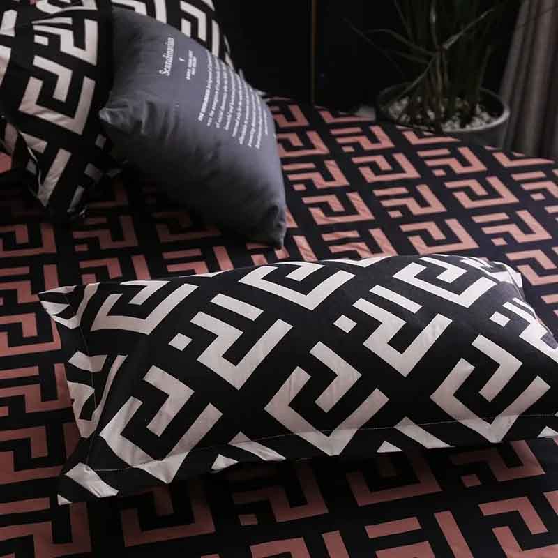 Luxury Soft Black and White Geometric Bedding Set